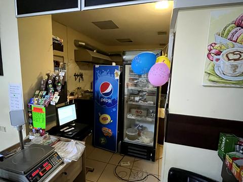 комерційна за адресою Гіршмана вул., 18