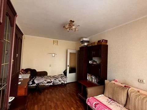 квартира за адресою Захисників України вул., 16