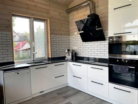 будинок за адресою Садова вул., 1б