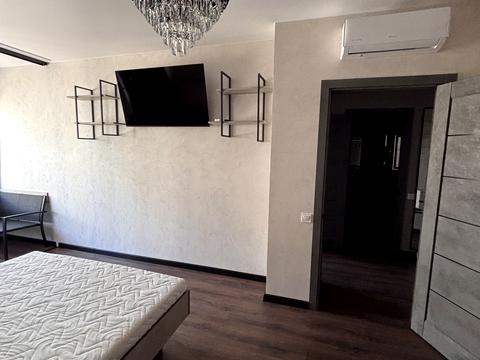 квартира за адресою Академіка Сахарова вул., (54 перлина)