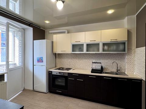 квартира за адресою Матвія Донцова вул. (Тургенєвська), 10