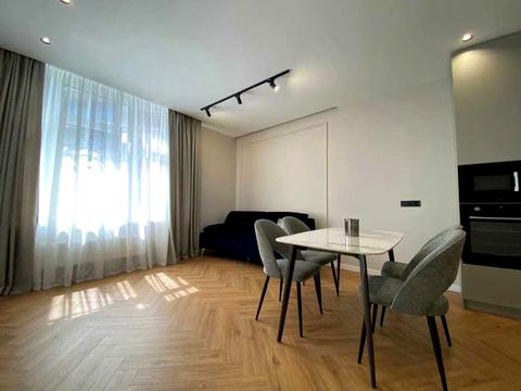 квартира за адресою Василя Тютюнника вул. (Анрі Барбюса), 28-А