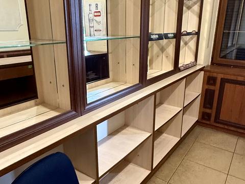 комерційна за адресою Костя Левицького вул. (), 64