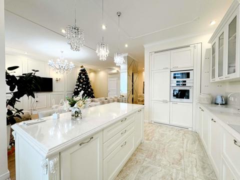 квартира по адресу Андрея Верхогляда ул. (Михайла Драгомирова), 11