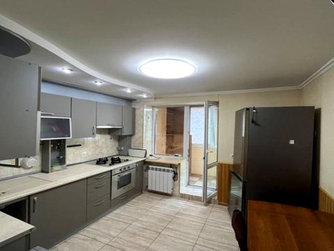 квартира за адресою Євгена Чикаленка вул., 59к