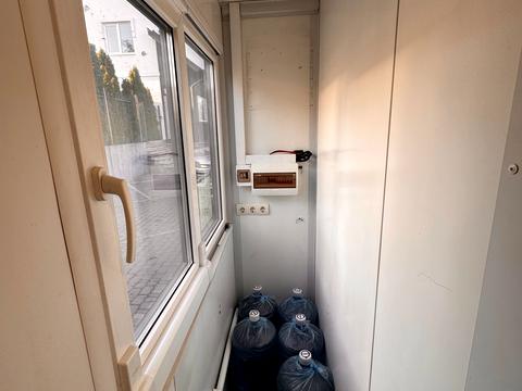 комерційна за адресою Свято-Покровська вул. (Леніна), 42