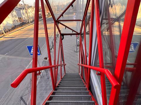 комерційна за адресою Свято-Покровська вул. (Леніна), 42