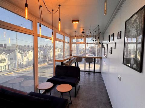 комерційна за адресою Свято-Покровська вул. (Леніна), 42