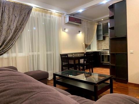 квартира за адресою Єжи Ґедройця вул. (Тверська), 16