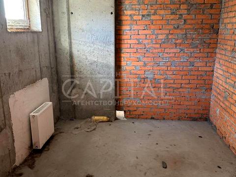 комерційна за адресою Метрологічна вул., 109