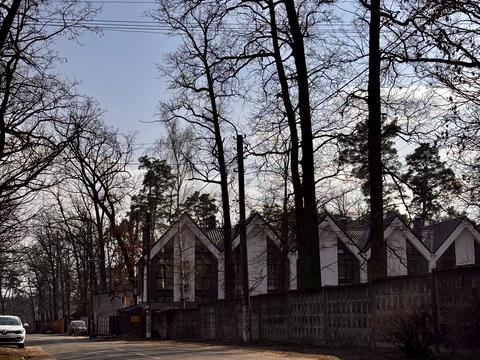 участок по адресу Яснополянская ул.
