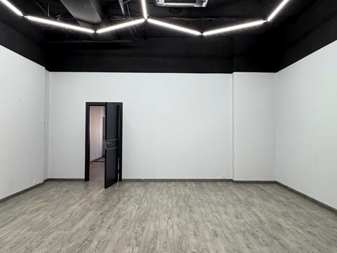 коммерческая по адресу Черняховского ул. (Черняховського), 4