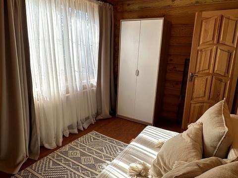 дом по адресу Тиха