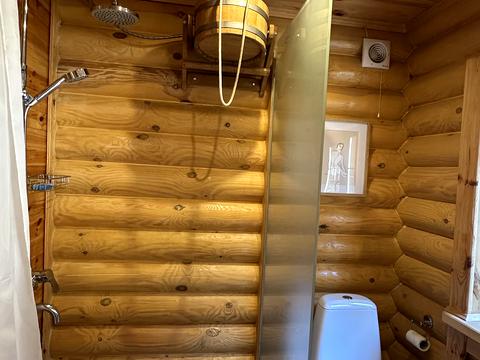 дом по адресу Тиха