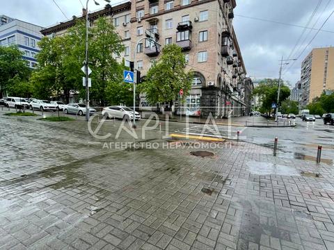 комерційна за адресою Ділова вул. (Димитрова), 7/67
