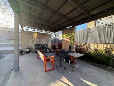 комерційна за адресою Шолуденка вул., 9