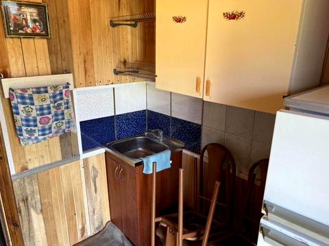 будинок за адресою с. Літочки, каштанова