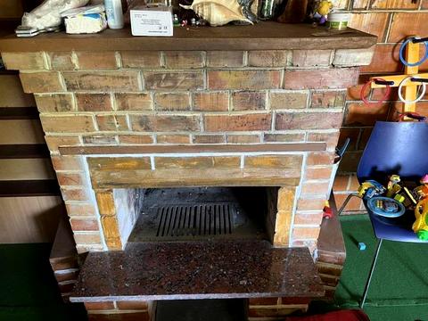 будинок за адресою с. Літочки, каштанова