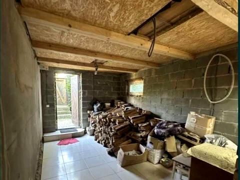 будинок за адресою центральна