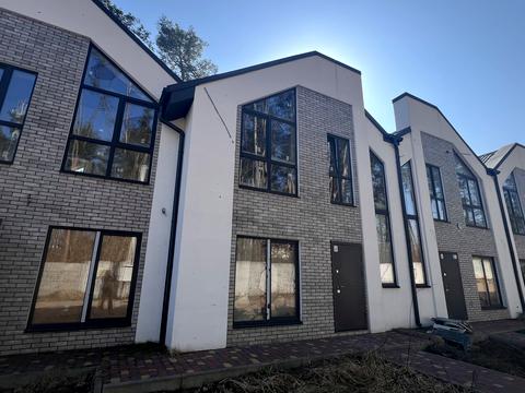 будинок за адресою Северинівська вул. (Жовтнева), 122