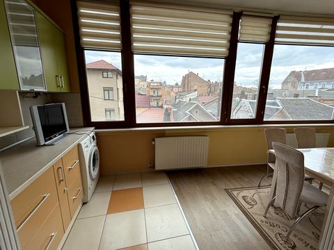 квартира за адресою Жупанатська пл., 1