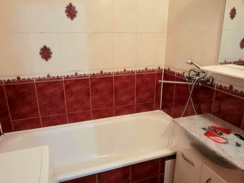 квартира за адресою Захисників України вул., 8