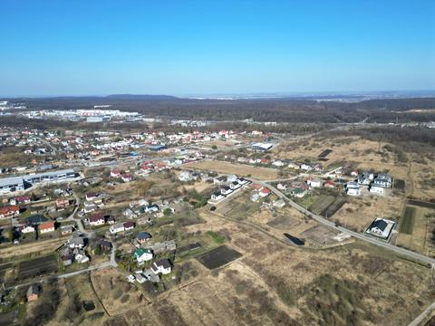 ділянка за адресою Дорожна