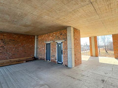 коммерческая по адресу Ивана Сирко ул., 66