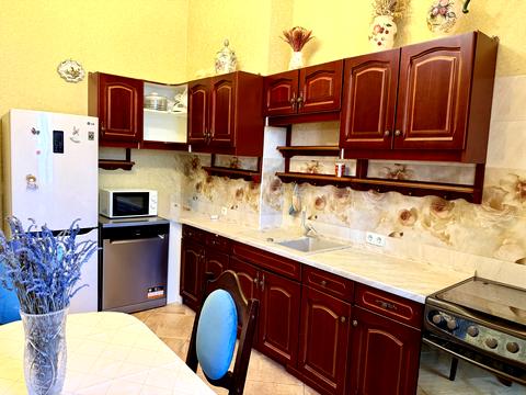квартира за адресою Богдана Хмельницького вул., 50