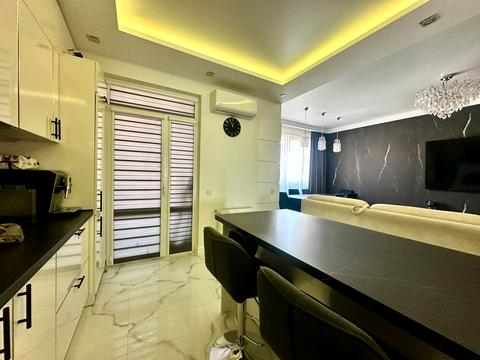 квартира за адресою Героїв Крут вул., 4