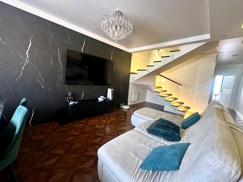 квартира за адресою Героїв Крут вул., 4