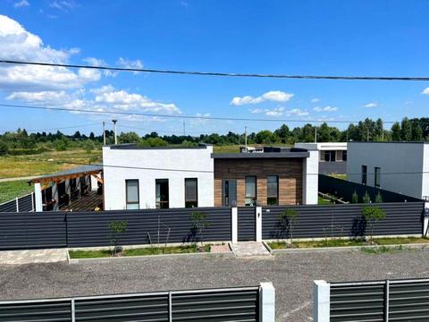 дом по адресу Деснянская ул.