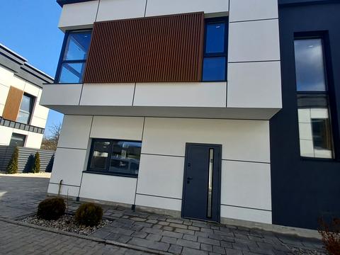 дом по адресу Перемоги