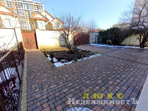 дом по адресу Каштановая ул.