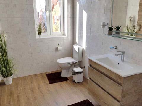 дом по адресу Каштановая ул.