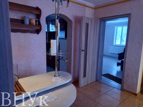 будинок за адресою Джерельна вул., 10