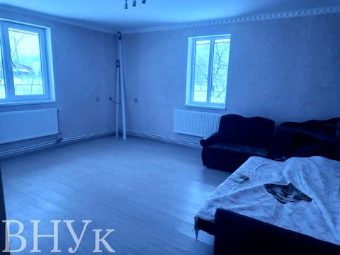 будинок за адресою Джерельна вул., 10