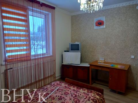 будинок за адресою Джерельна вул., 10