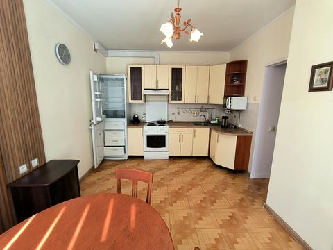 квартира за адресою Миколи Бажана просп., 14