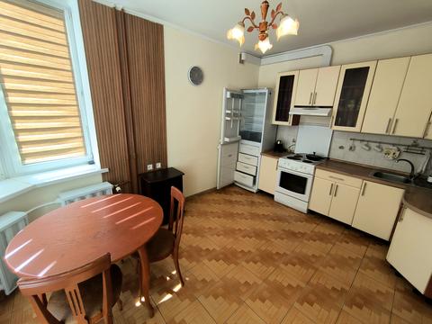 квартира за адресою Миколи Бажана просп., 14