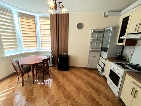 квартира за адресою Миколи Бажана просп., 14