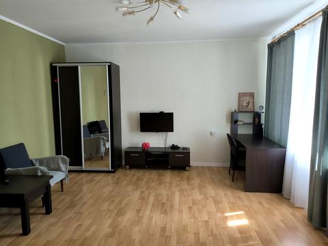 квартира за адресою Миколи Бажана просп., 14