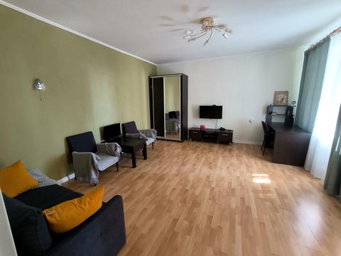 квартира за адресою Миколи Бажана просп., 14