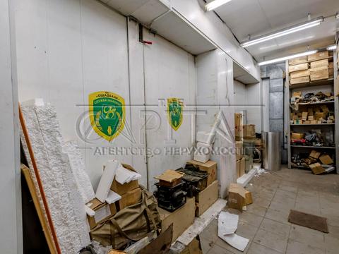 коммерческая по адресу Омеляна Пріцака ул. (Академіка Кржижановського), 3