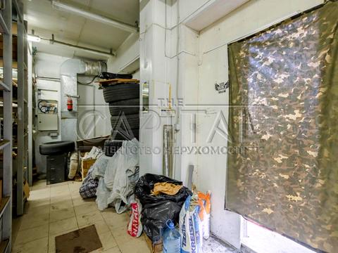 коммерческая по адресу Омеляна Пріцака ул. (Академіка Кржижановського), 3