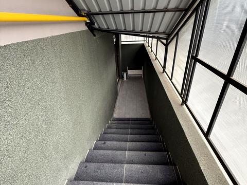 комерційна за адресою Владислава Бувалкіна вул., 60-Є