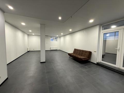 комерційна за адресою Владислава Бувалкіна вул., 60-Є