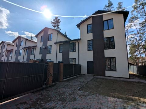 будинок за адресою Свято-Покровська вул. (Леніна)