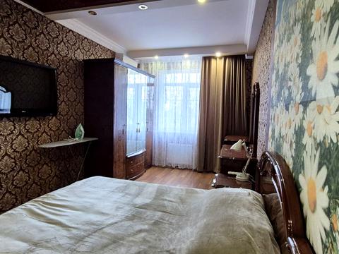 квартира за адресою Дмитра Луценка вул. (Крейсера "Аврора"), 6