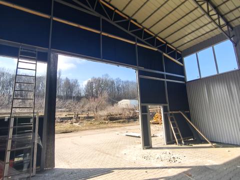 комерційна за адресою Музичний пров., 1